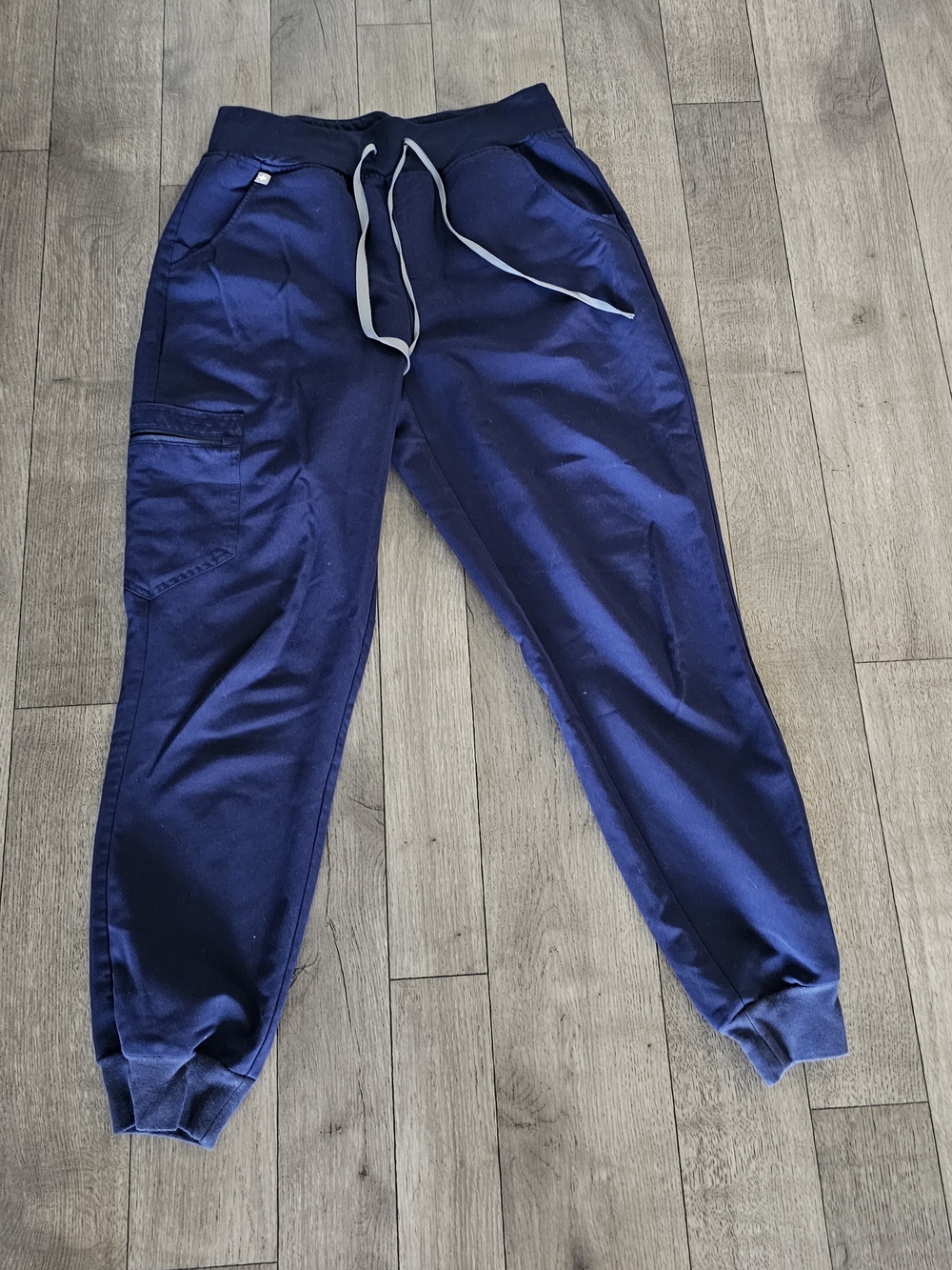 FIGS Zamora Jogger Navy Blue Scrub  Size M  With FLAW {Bx26}